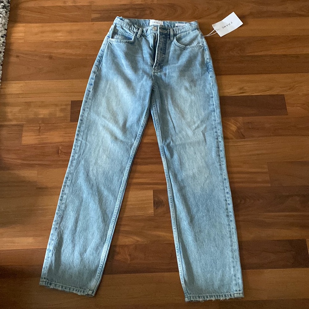 NEW Frame size 26 light blue wash straight jeans